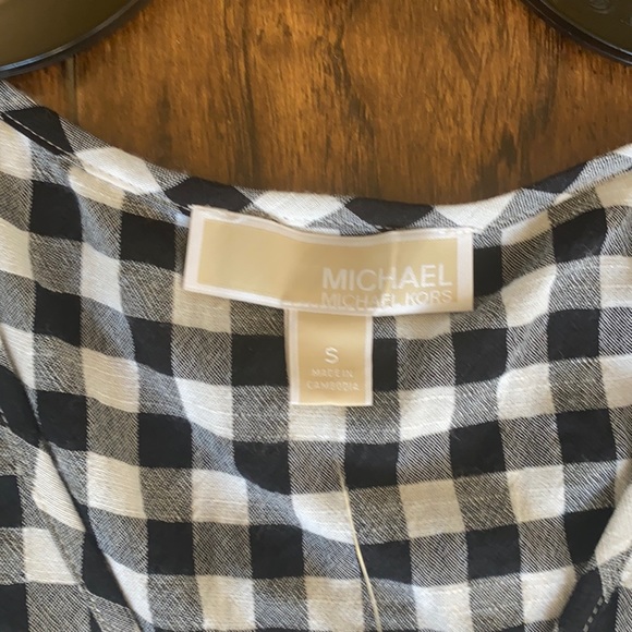 NWT!! Michael Kors beautiful gingham top - Picture 4 of 10